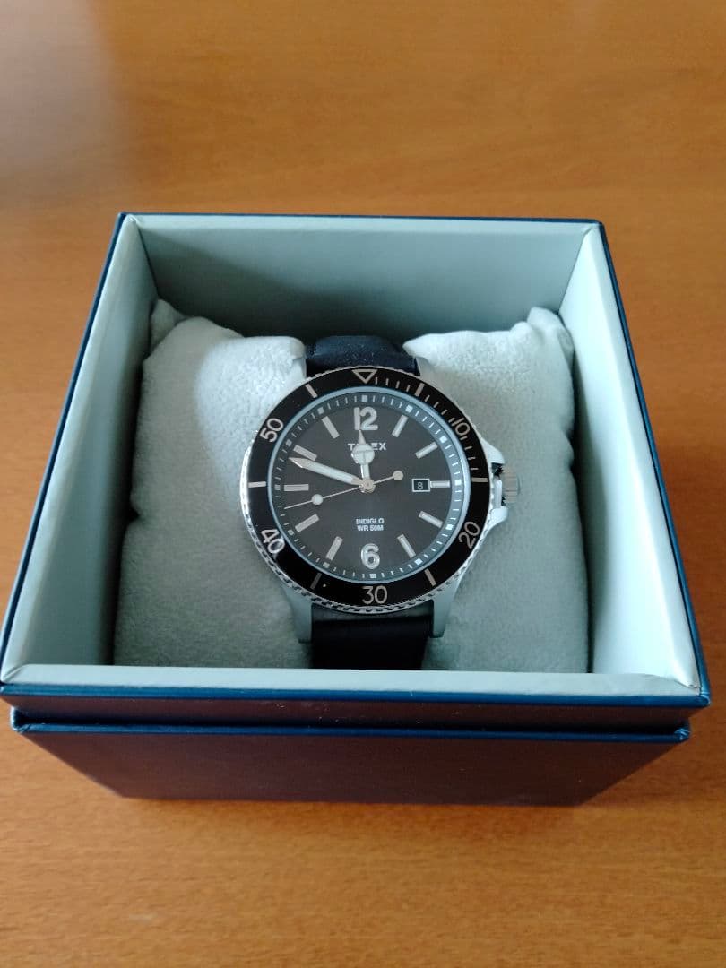 TIMEX TW2R64400NT Quartz Men's Watch — Japanese