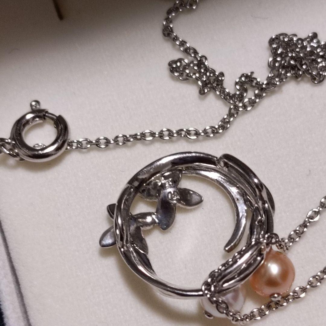 Takasaki pearl necklace pendant set featuring two items without accessories
