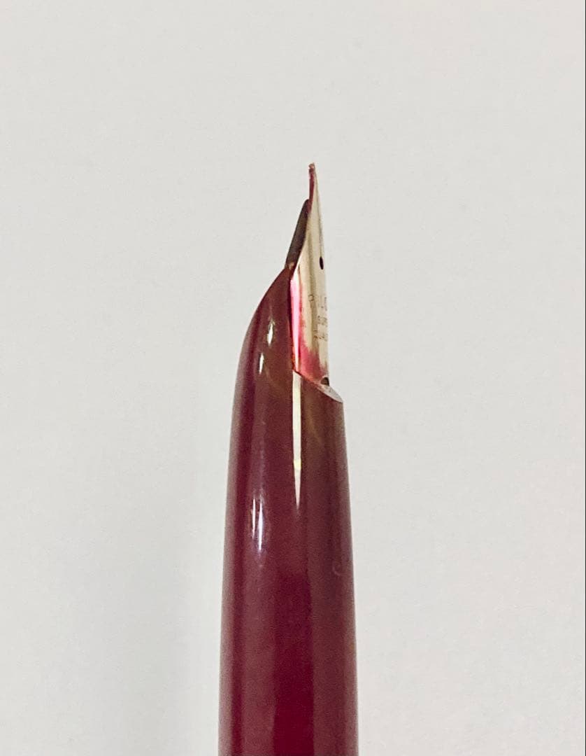 Pilot Desktop Pen Fountain Pen DPN-70-REF in Bordeaux color with special alloy nib vintage model