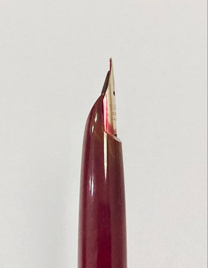 Pilot Desktop Pen Fountain Pen DPN-70-REF in Bordeaux color with special alloy nib vintage model