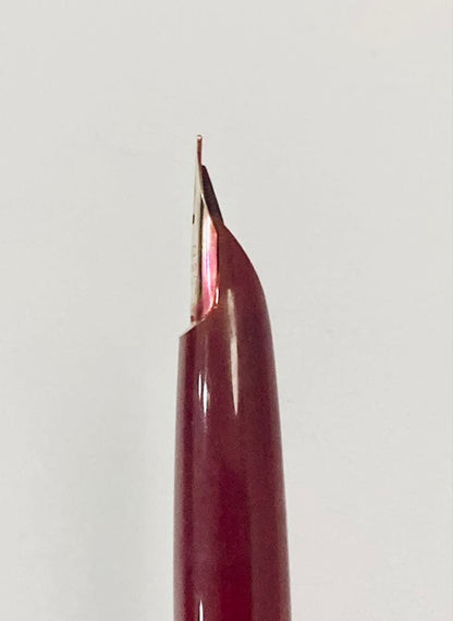 Pilot Desktop Pen Fountain Pen DPN-70-REF in Bordeaux color with special alloy nib vintage model