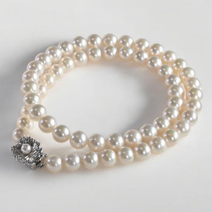 Highest grade Tasaki Akoya pearl necklace with 7.5mm round pearls and silver clasp