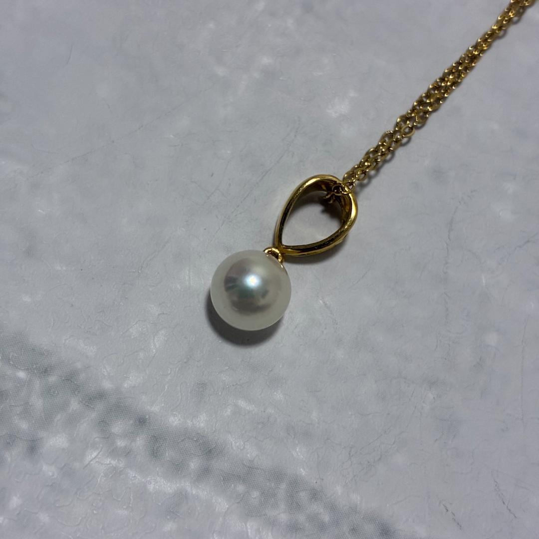 Mikimoto necklace featuring a single 7mm pearl gold pendant on adjustable 44cm K18 chain
