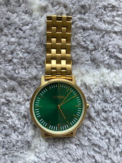 NIXON Stainless Band Quartz Men's Watch — Japanese