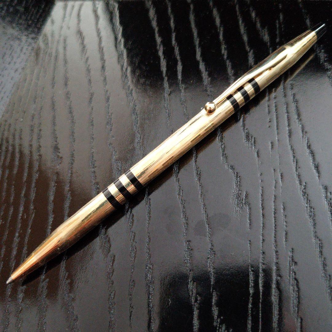 Kuro Cross 150th Anniversary ballpoint pen and pencil set with serial number imprint in very good condition