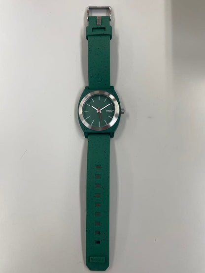 NIXON A1361-5137 Quartz Men's Watch — Japanese