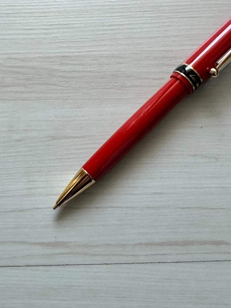 PILOT Sharp Lecina Red 0.5mm mechanical pencil HL-250R-R5 shown with red body and metal clip