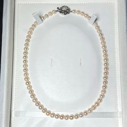 Akoya Pearl Necklace with round white pearls 6.0-6.4 mm on a 42 cm silver chain