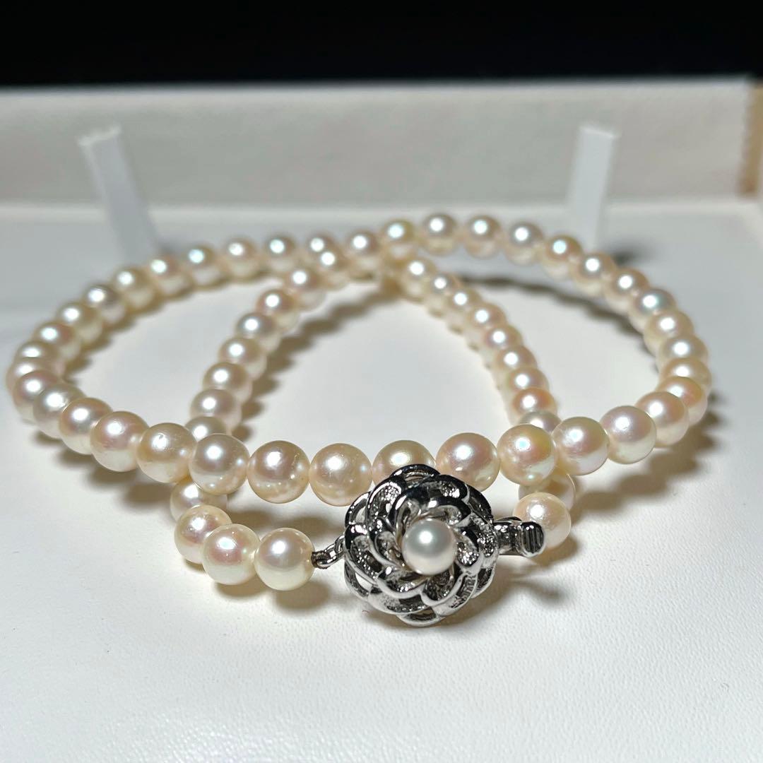 Akoya Pearl Necklace with round white pearls 6.0-6.4 mm on a 42 cm silver chain