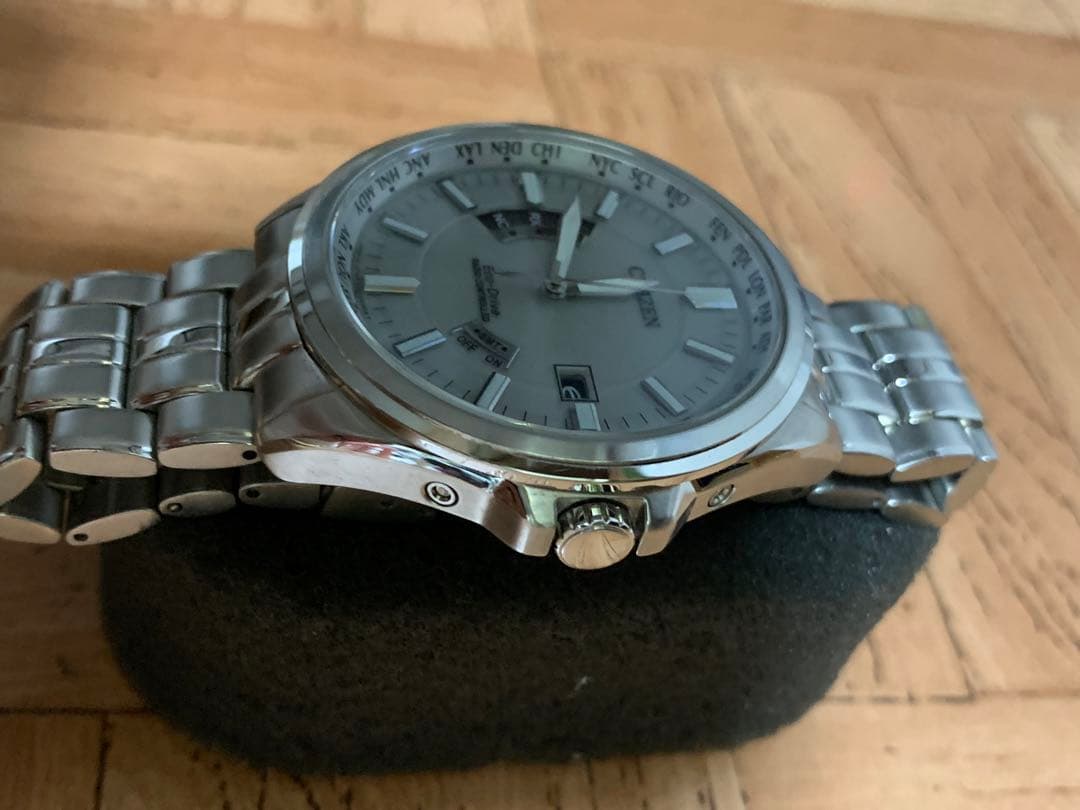 Citizen JH145-S073545 Solar Men's Watch — Japanese