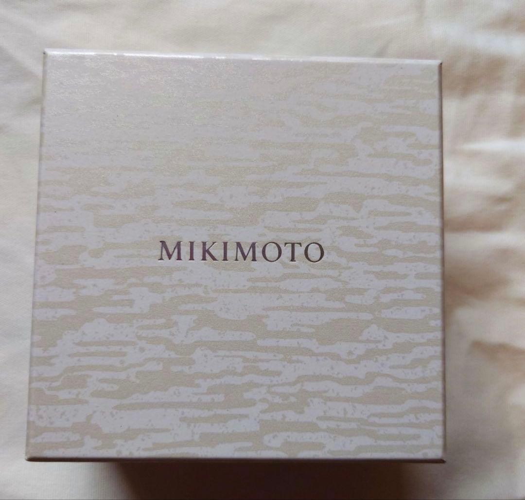 MIKIMOTOLOVE necklace featuring pink gold pearl and diamond with LOVE motif design