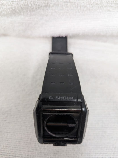 CASIO G-8100 Digital Men's Watch — Japanese