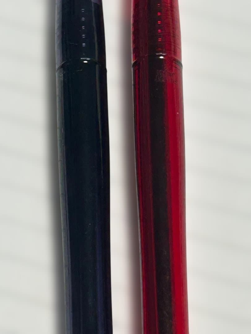 Four Pilot Desk Pens BDE-15 in discarded rare colors transparent purple, red, white, and black resin metal