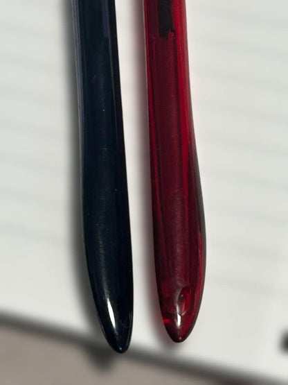 Four Pilot Desk Pens BDE-15 in discarded rare colors transparent purple, red, white, and black resin metal
