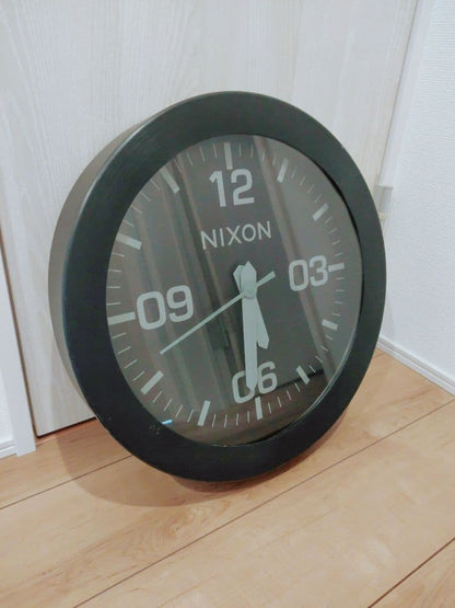 NIXON Large Wall Clock Men's Watch — Japanese