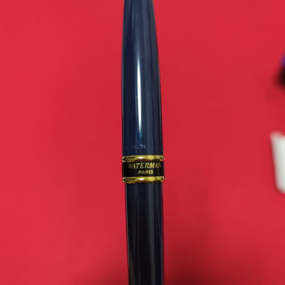 Waterman Expert Essential Pussy Blue GT ballpoint pen with blue resin body and gold trim shown with box and instructions