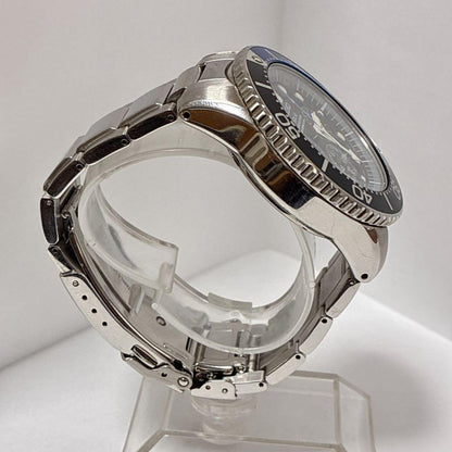 SEIKO V175-0AD0 Quartz Men's Watch — Japanese