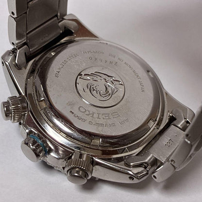 SEIKO V175-0AD0 Quartz Men's Watch — Japanese