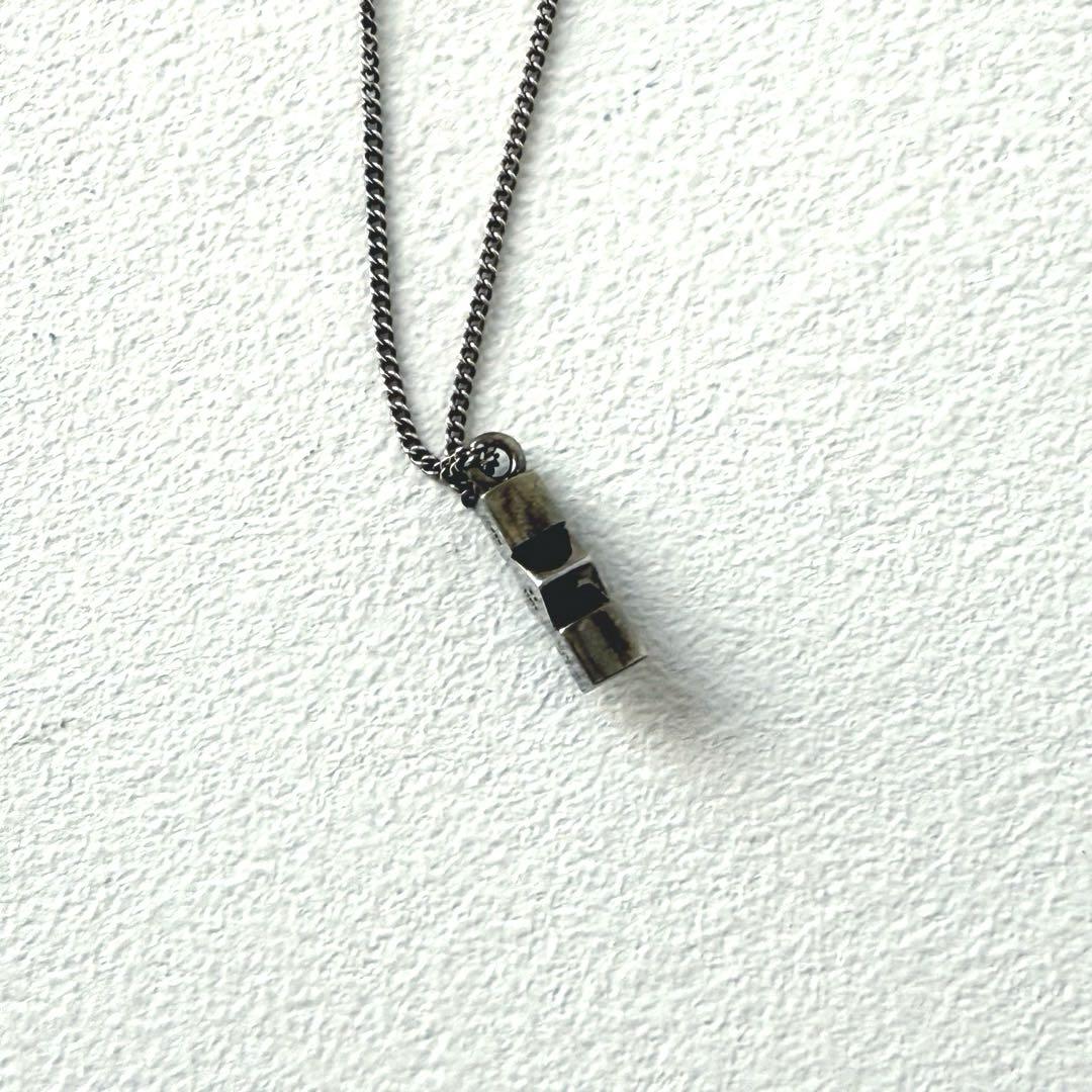 Agete diamond silver necklace featuring 1cm x 0.3cm pendant on 41cm silver chain