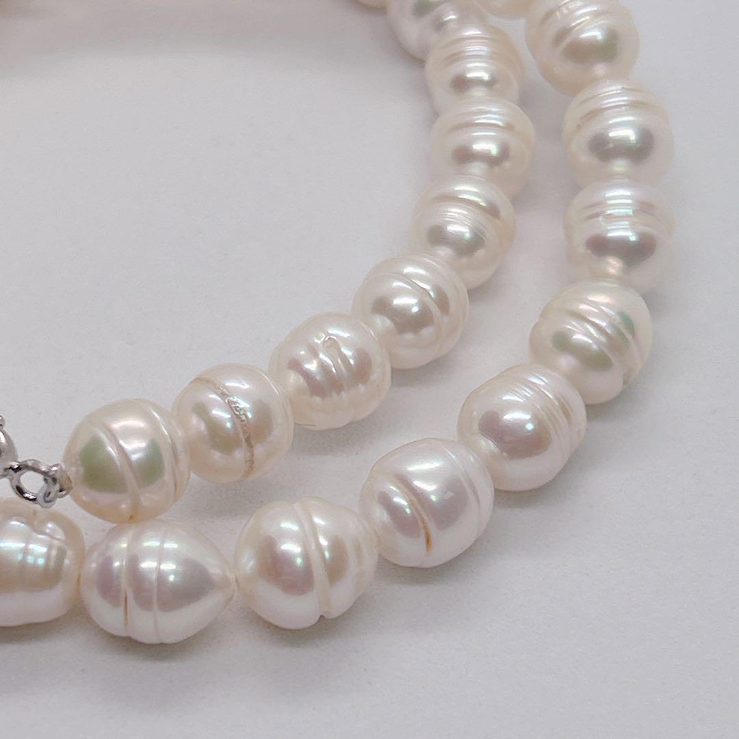 South Sea White Pinctada Pearl Necklace 41cm with 9-11mm round pearls and silver clasp