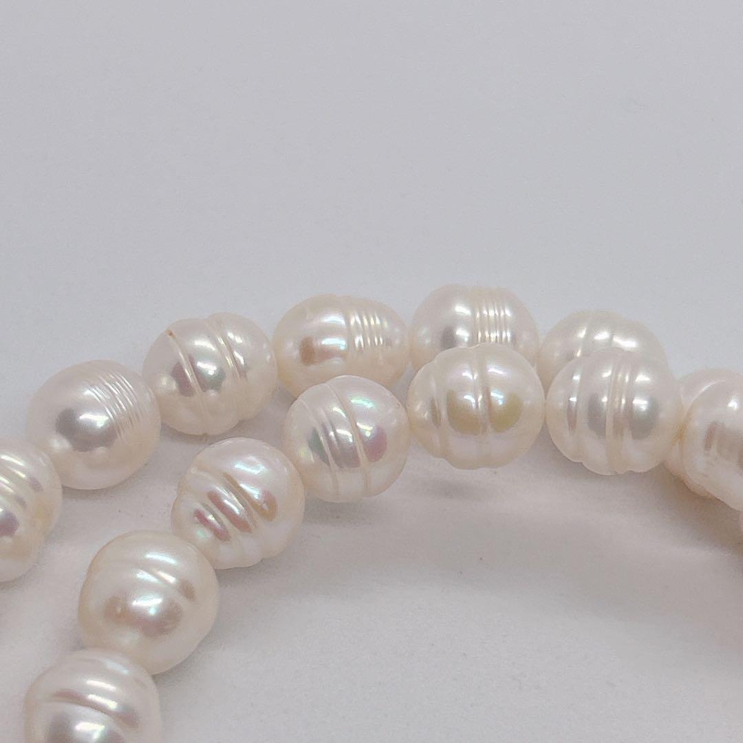 South Sea White Pinctada Pearl Necklace 41cm with 9-11mm round pearls and silver clasp