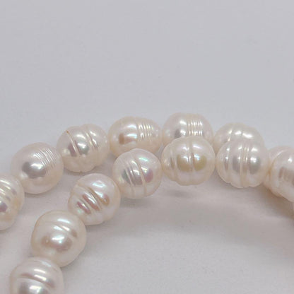 South Sea White Pinctada Pearl Necklace 41cm with 9-11mm round pearls and silver clasp