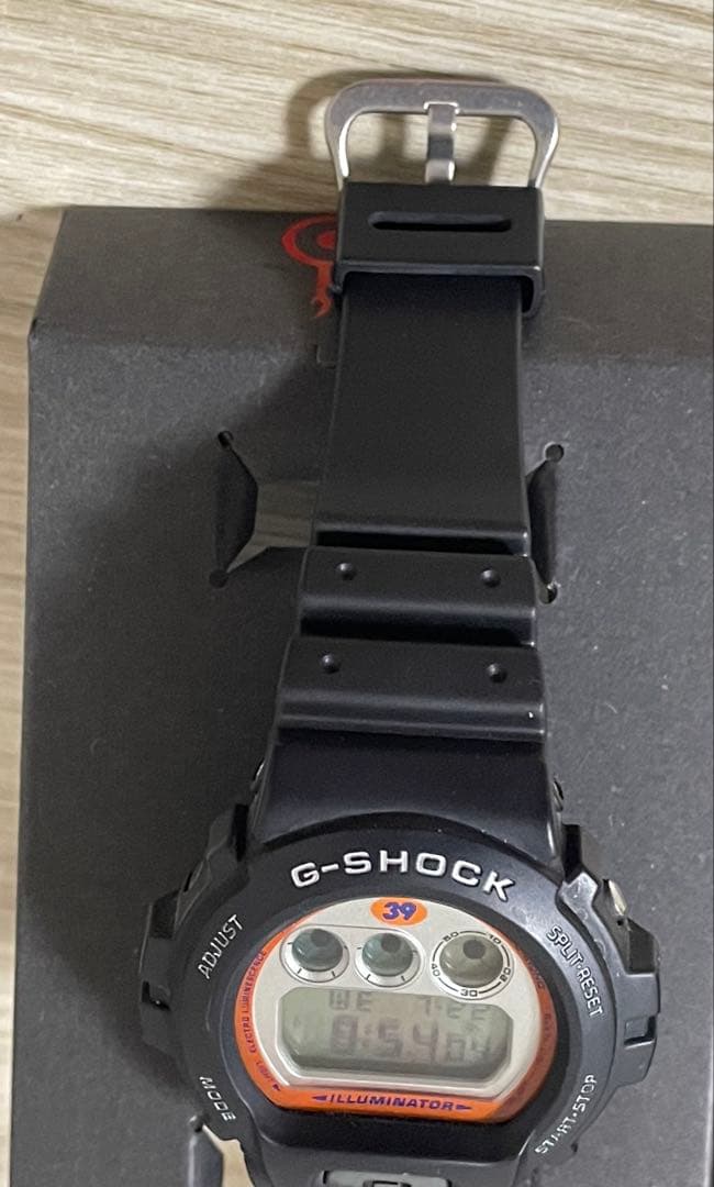 CASIO DW-6900BSK-9JF Digital Men's Watch — Japanese
