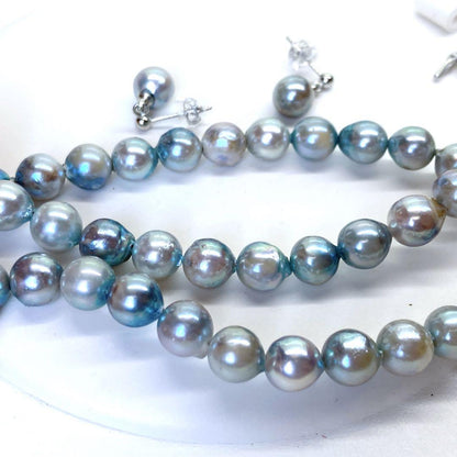 Akoya pearl necklace with silver gray bluish tint semi-round pearls measuring 7.5 to 8 millimeters on a 41.5 cm chain