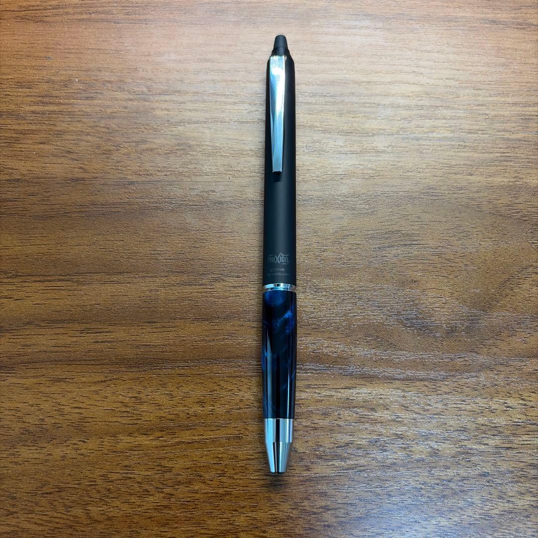 Pilot Frixion Zone Bull blue replacement ink cartridge with click mechanism and marble pattern grip