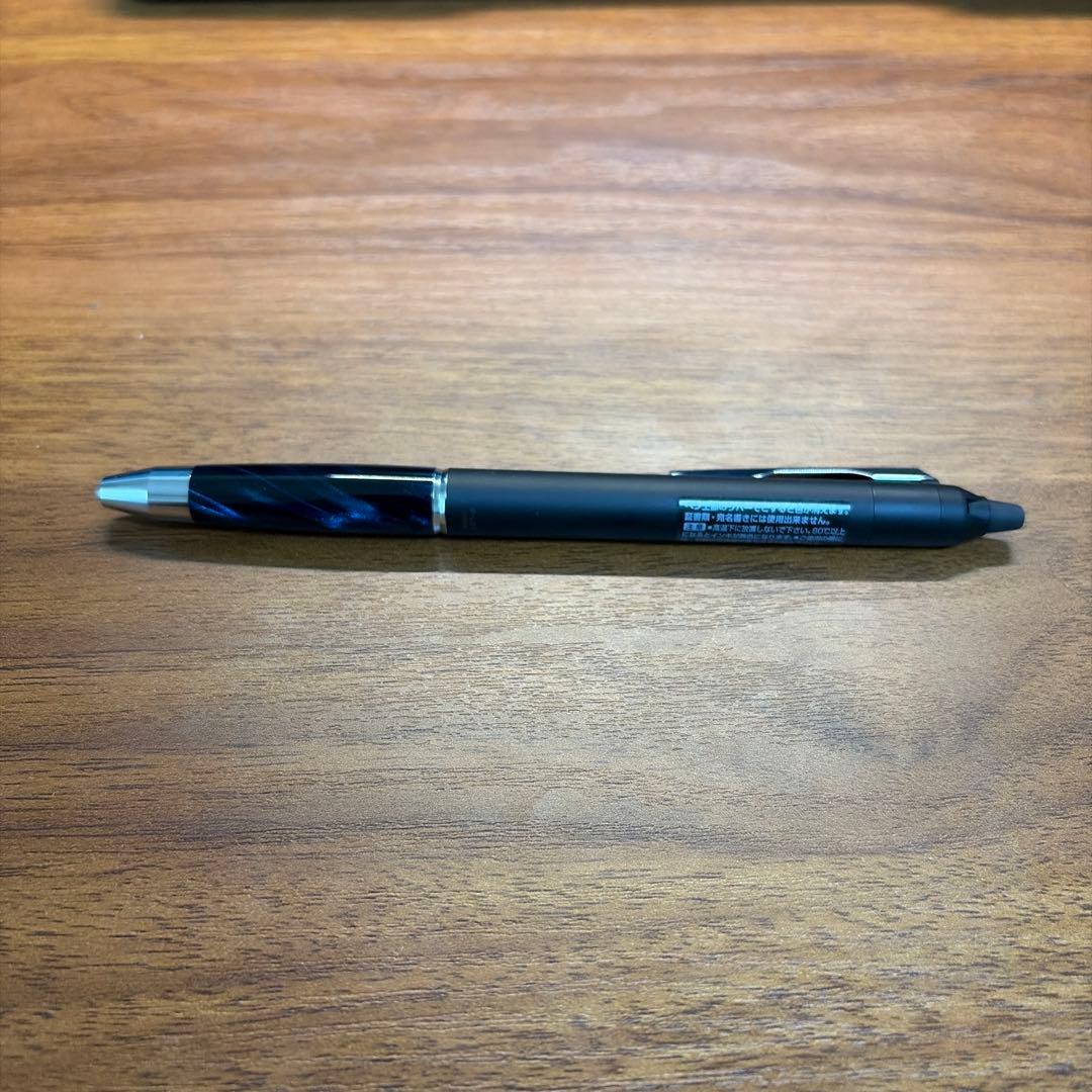Pilot Frixion Zone Bull blue replacement ink cartridge with click mechanism and marble pattern grip