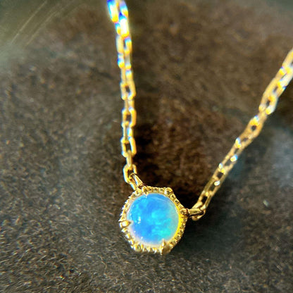 Agete K18 Opal Necklace featuring a single pearl on a 45 cm gold chain