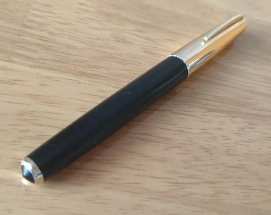 Vintage Pilot 14K Fountain Pen with gold nib made about 50 years ago