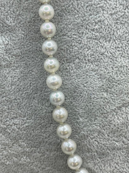 Akoya pearl silver necklace with 8mm genuine pearls on a 45 cm chain