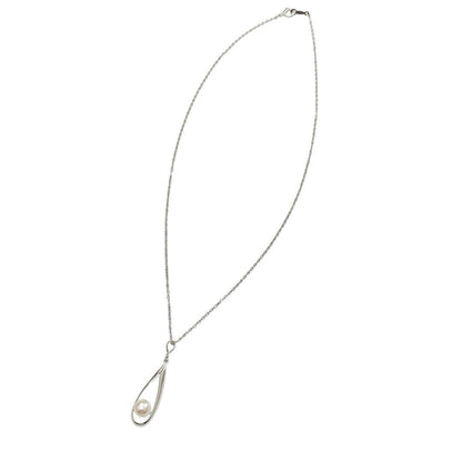 Mikimoto 1P pearl necklace with 6.8mm pearl and 40cm silver chain on white background