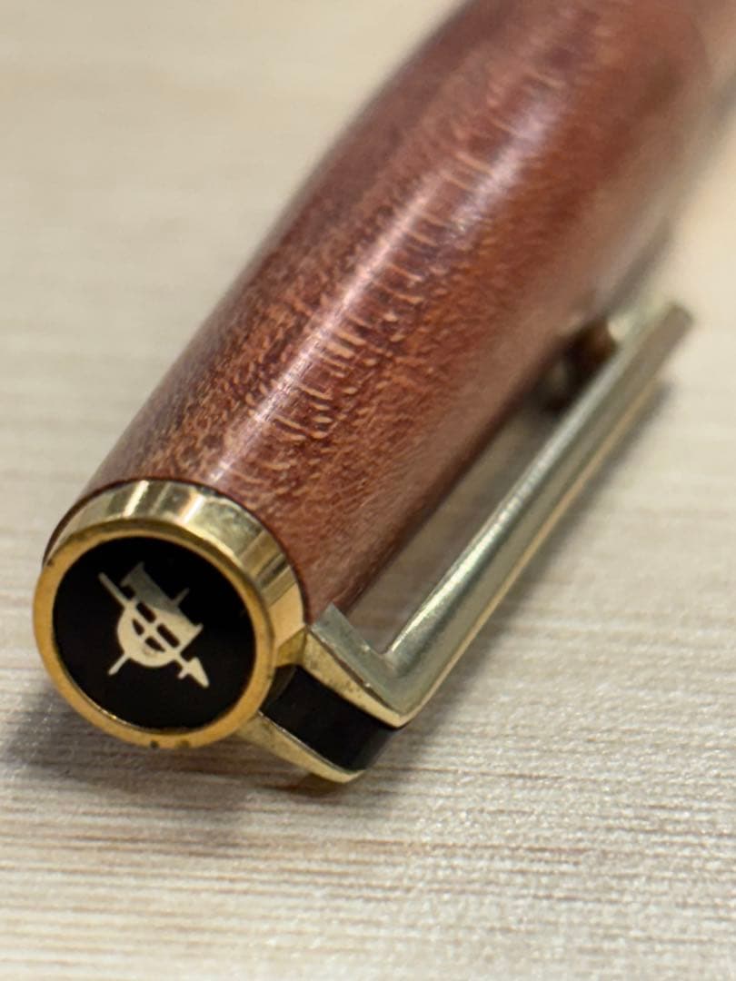 PILOT CUSTOM Fountain Pen Wood with 18K-750 tip and Brad Point, wooden body with engraving, showing minor wear