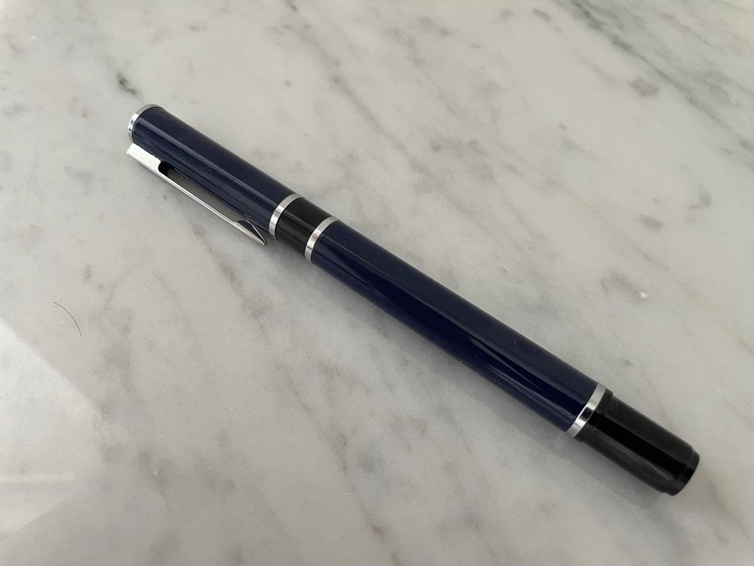 WATERMAN Loree Navy Lacquer fountain pen with stainless steel sider and sleek blue lacquer finish