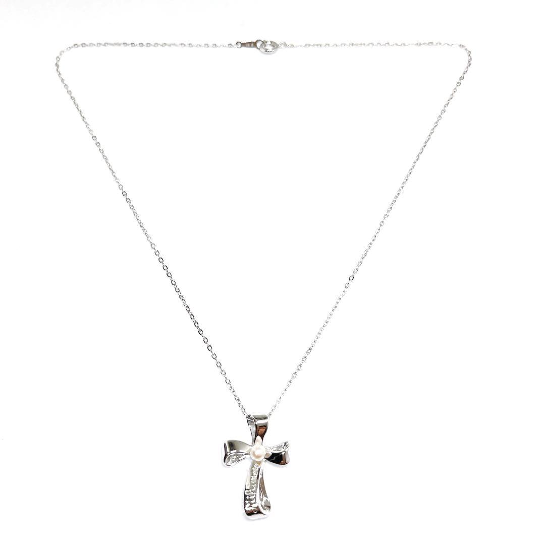 MIKIMOTO pearl necklace with 3.8mm pearls and silver cross ribbon on a 40cm chain