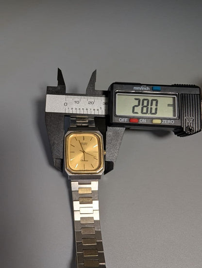 SEIKO クロノス レクタンギュラー Quartz Men's Watch — Japanese