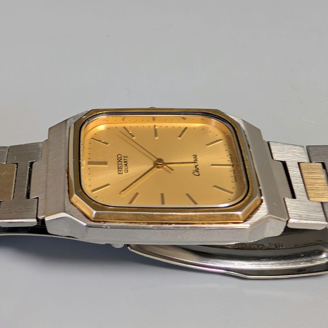 SEIKO クロノス レクタンギュラー Quartz Men's Watch — Japanese