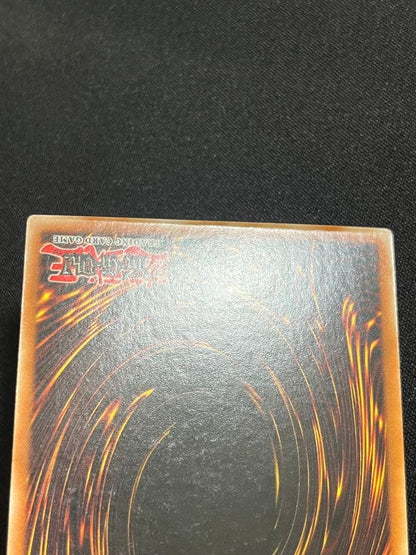 Yu-Gi-Oh Red-Eyes Darkness Dragon Ultra Rare — Japanese