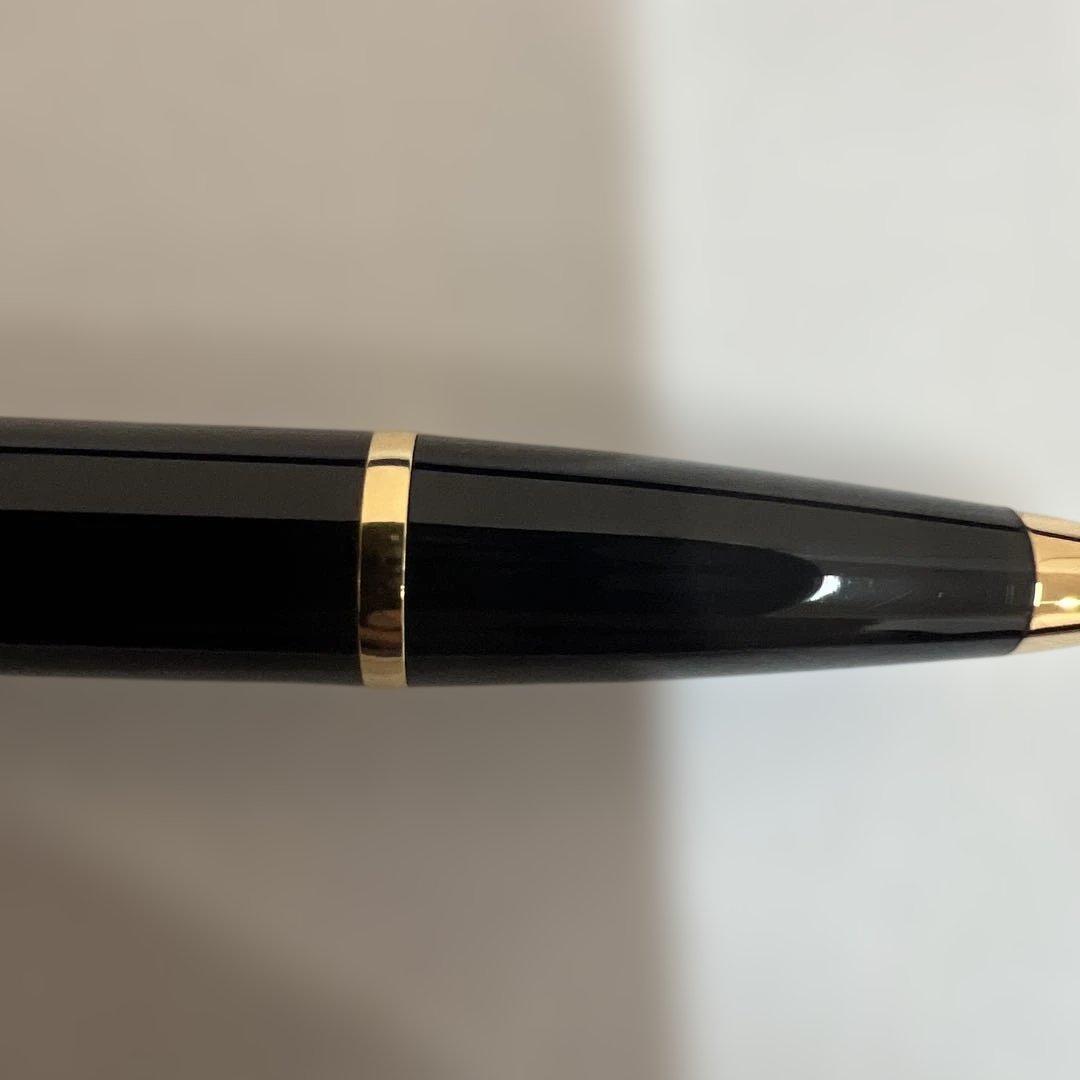 WATERMAN ballpoint pen with rotating mechanism and refillable ink shown on white background