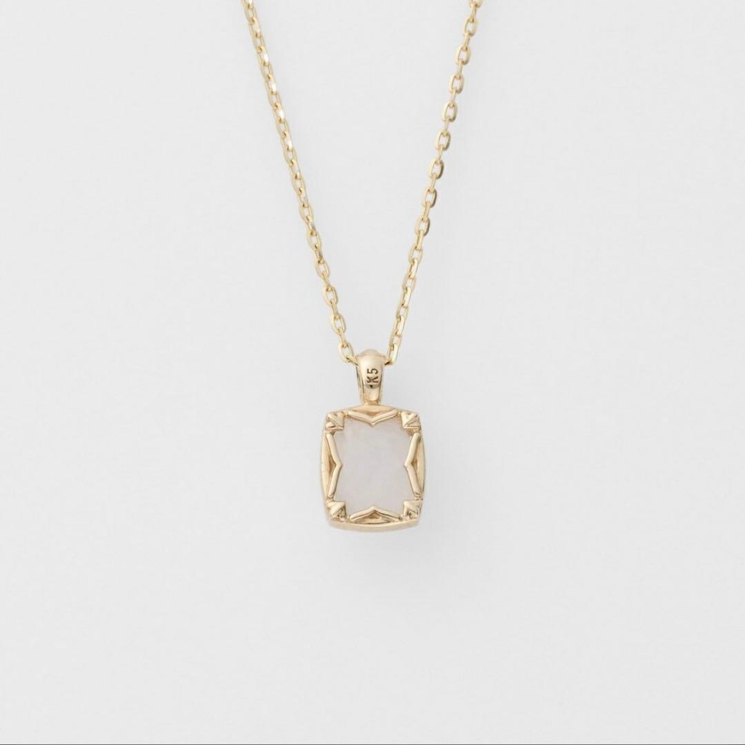 agete K5agate Chain K10 Necklace with blue lace agate and quartz in a moderate square shape inspired by Aurora light