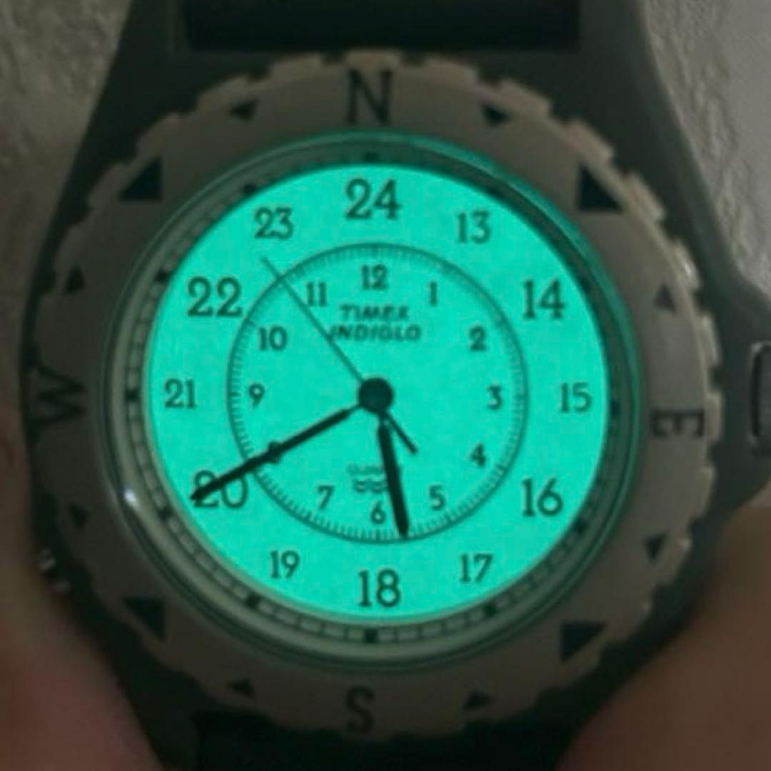 TIMEX ADVENTURER INDIGLO ー OLIVE GREEN Quartz Men's Watch — Japanese