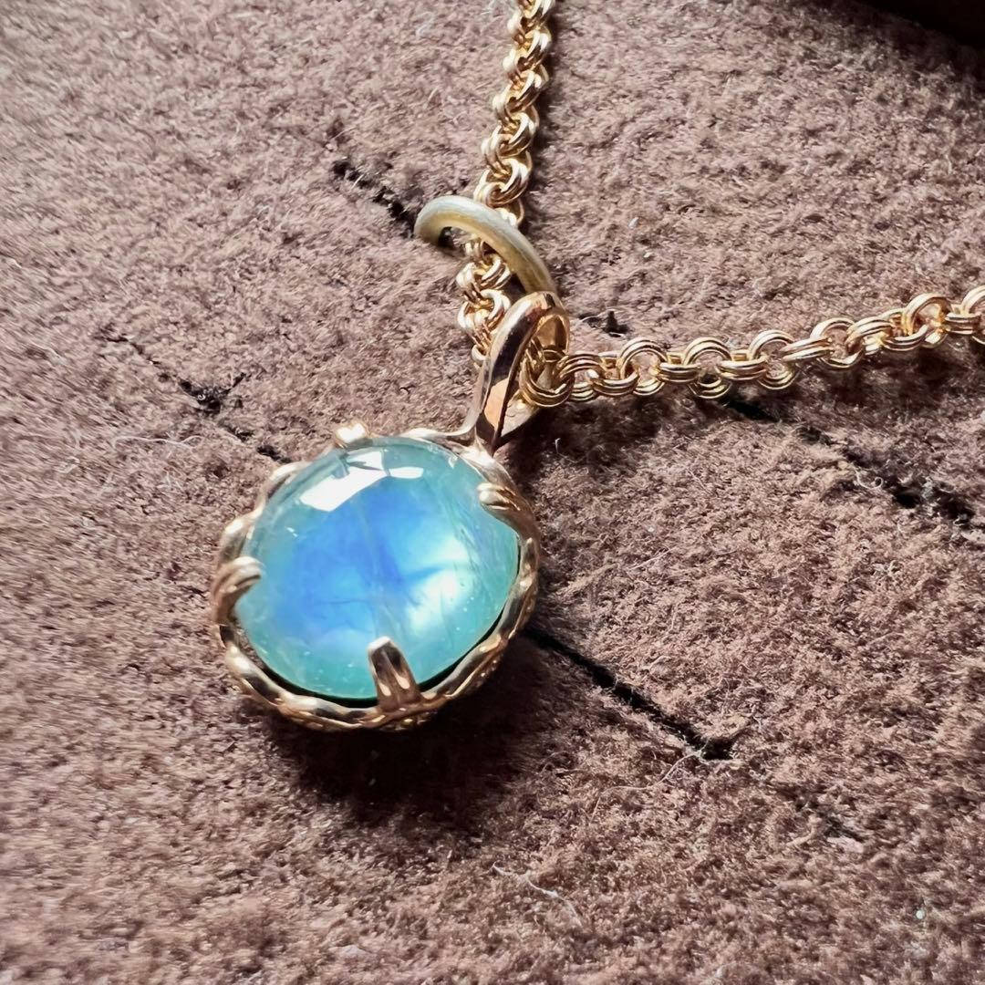 agete K10 necklace and charm set with labradorite, shell, malachite on a 40cm adjustable Loro chain