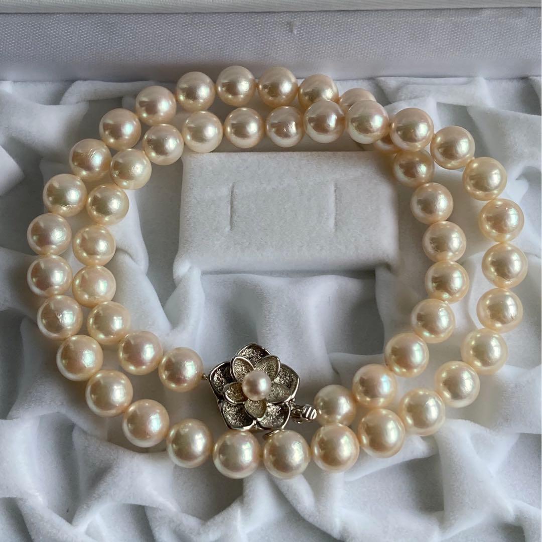 Cream color Akoya pearl necklace with 8-8.5mm pearls and silver clasp, 45cm length