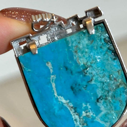 TASAKI turquoise silver pendant with blue stone and silver engraving, 3cm vertical diameter