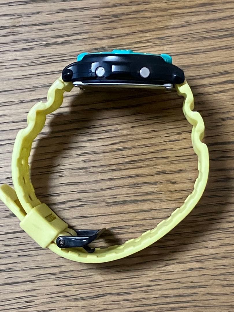 CASIO SUF-100 Digital Men's Watch — Japanese