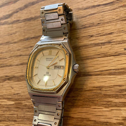 SEIKO V157-0BX0 Quartz Men's Watch — Japanese