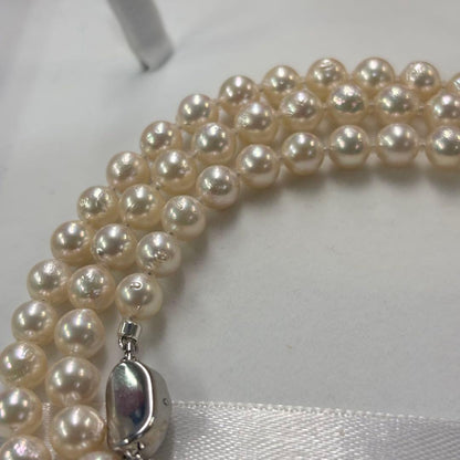 Akoya pearl necklace with 7-7.5mm baroque pearls, 80cm long featuring a 925 silver clasp and natural wrinkles