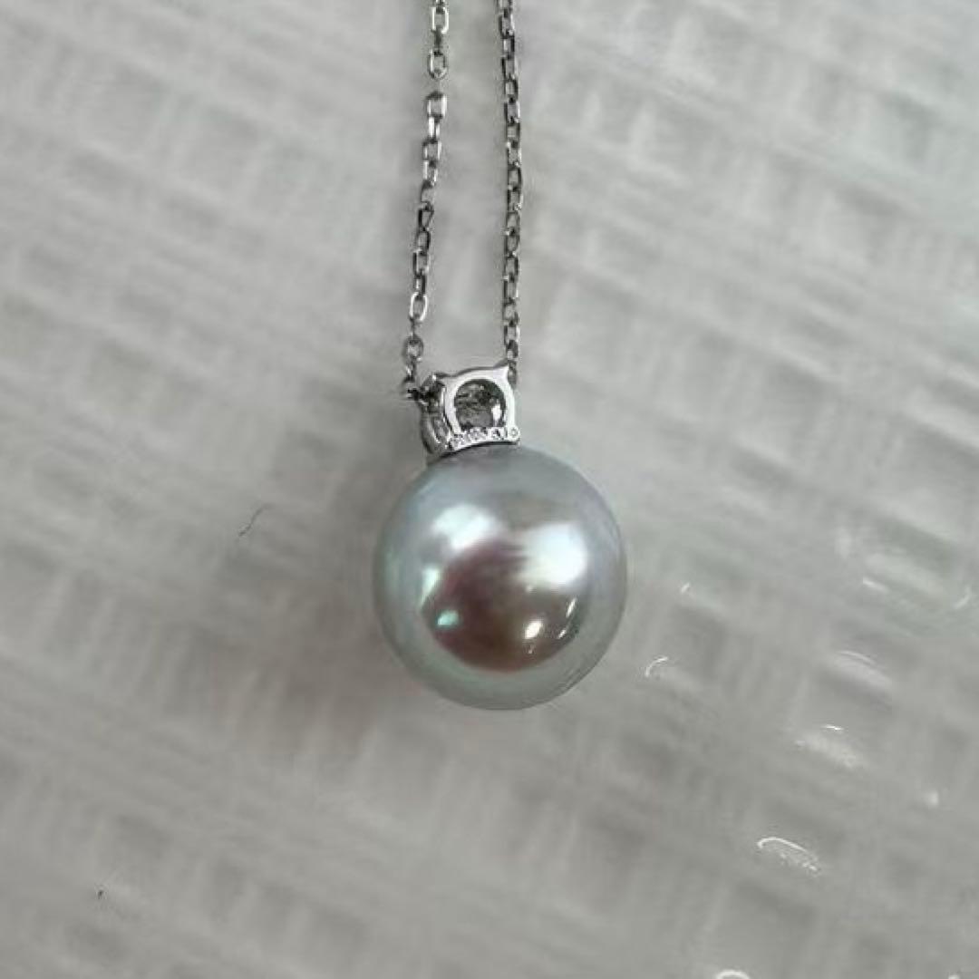 Shin Kagaku Shin Toma necklace with large 9.1mm Akoya pearls and 0.1ct diamond